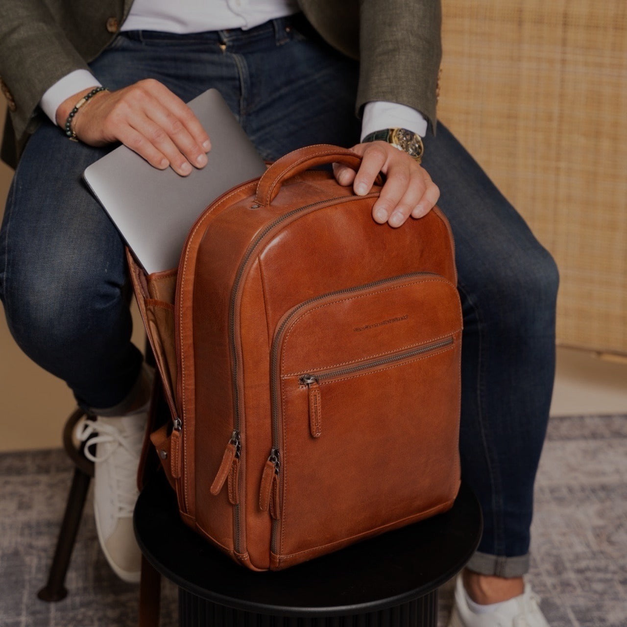 The Chesterfield Brand Travels And Bags