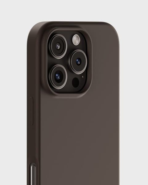 Holdit Telefonskal Silicone iPhone 16 Pro - Mörkbrun - Travels And Bags