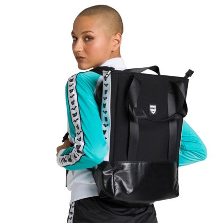 Arena Fast Tote 550