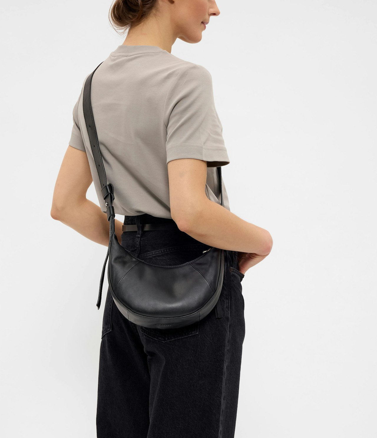 Saddler Penny Axelremsväska - Svart - Travels And Bags