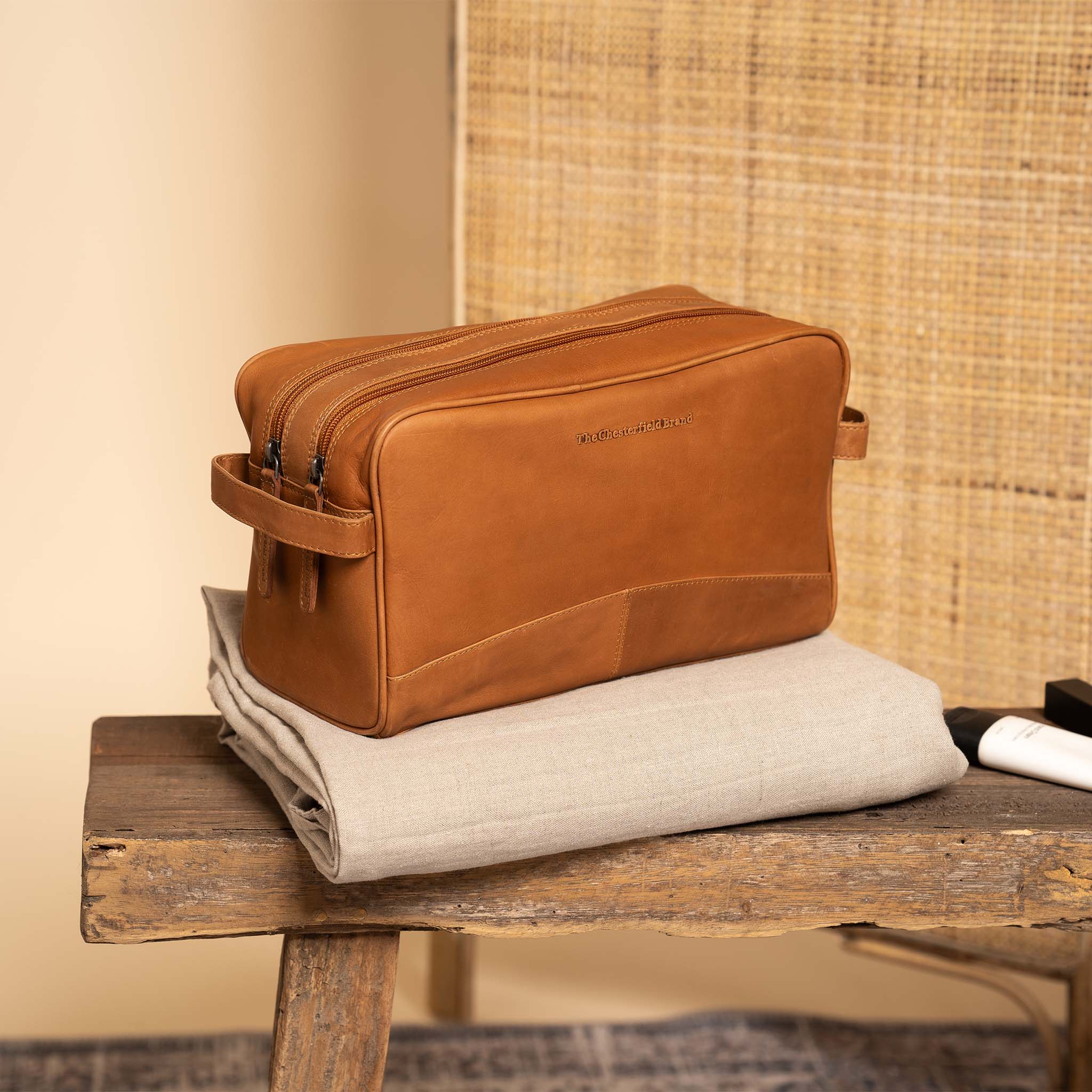 The Chesterfield Brand Stefan Necessär - Cognac - Travels And Bags