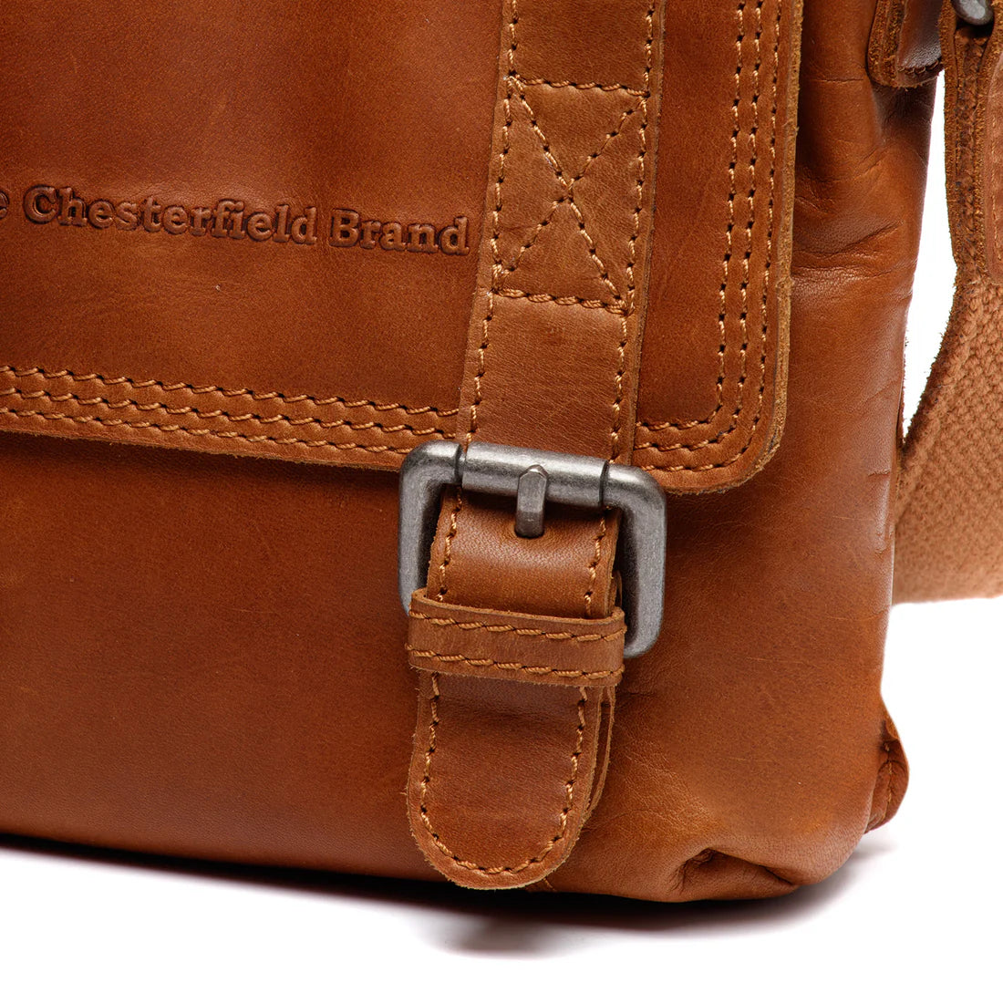 The Chesterfield Brand Ariano Crossbodyväska - Cognac - Travels And Bags