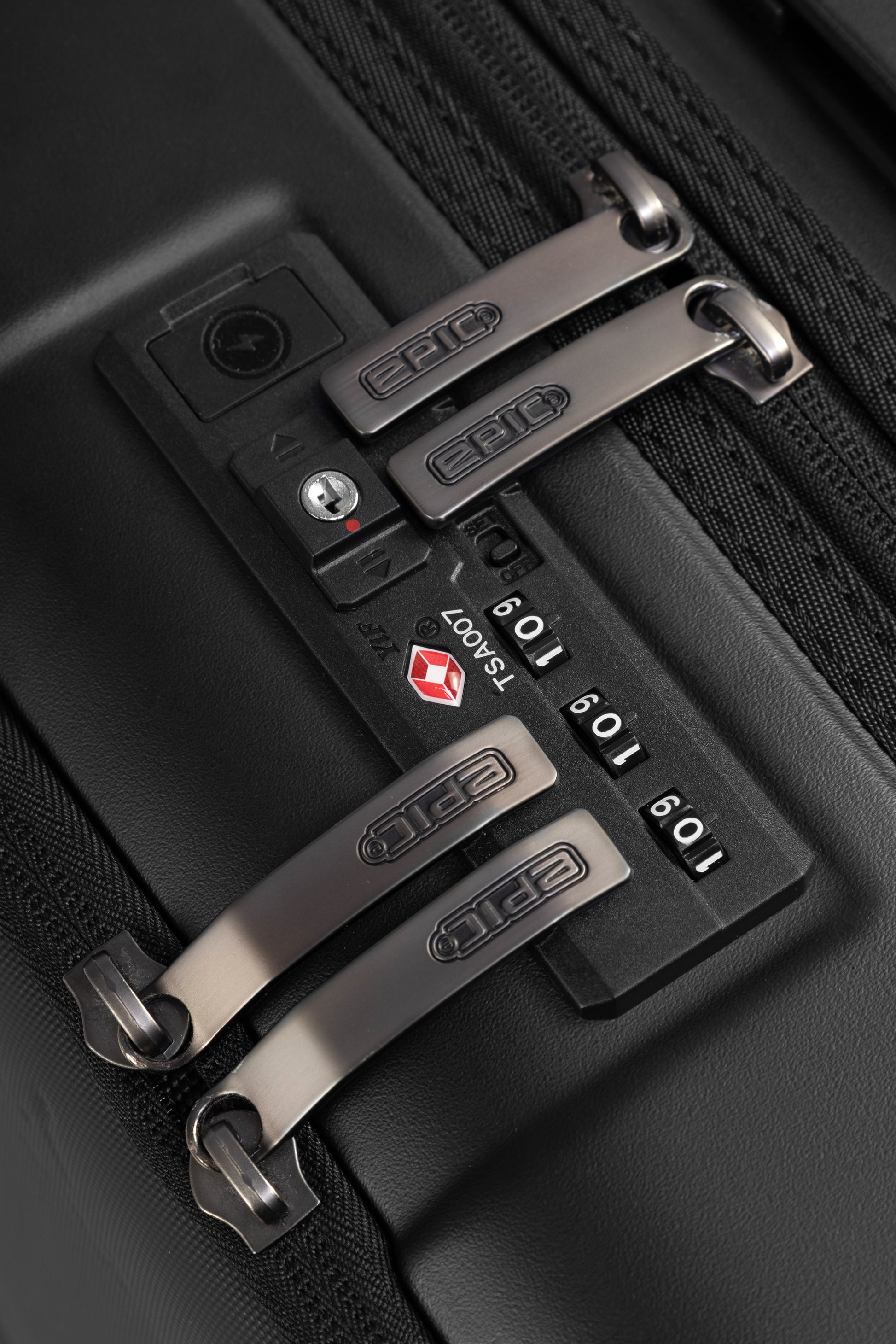 Epic Spin Fastback Kabinväska 55 cm - Svart - Travels And Bags