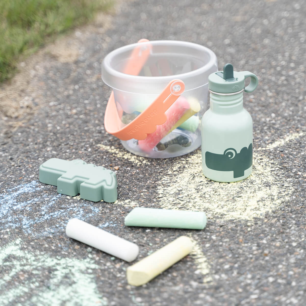 Done by Deer Metal bottle Croco Grön - 350 ml