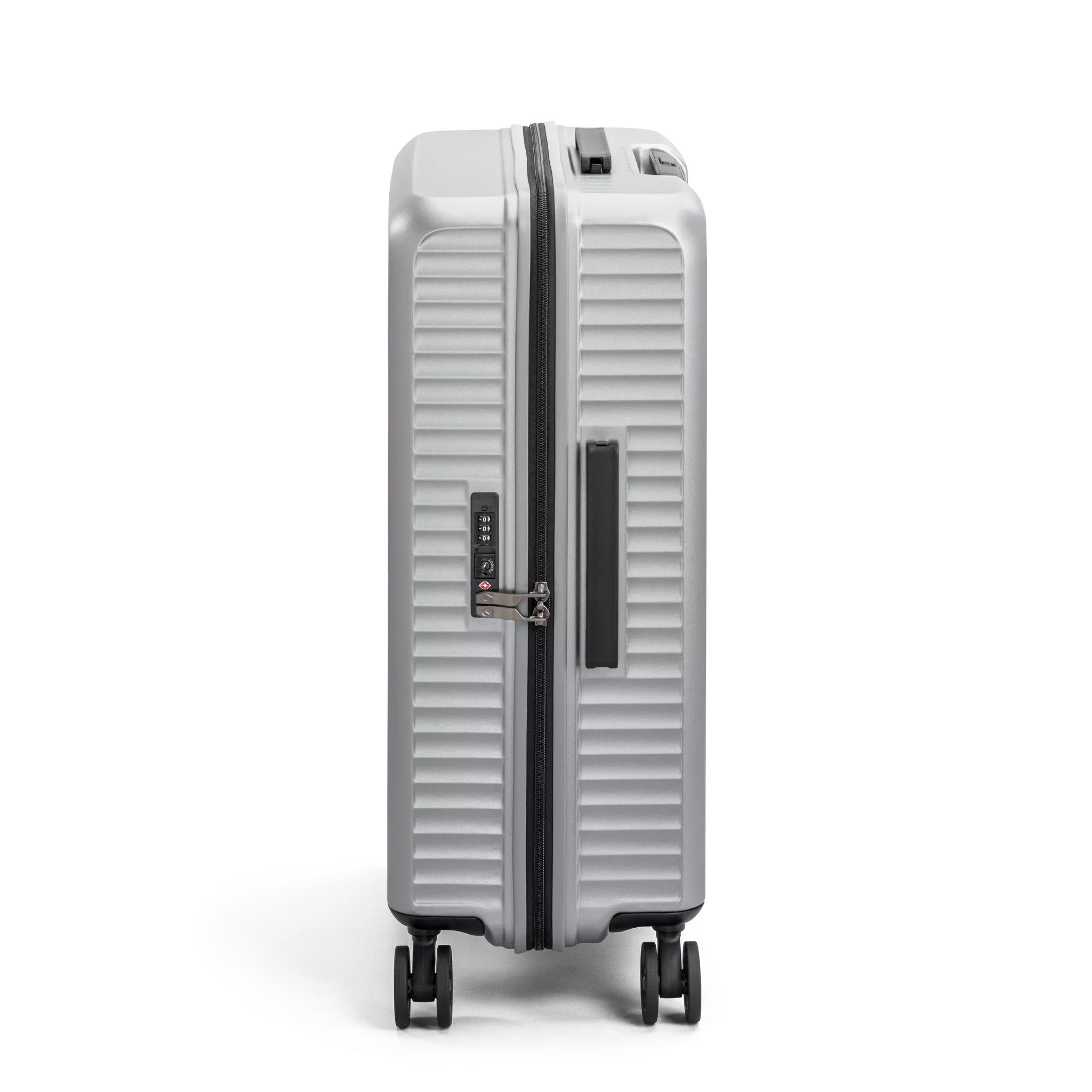 North Pioneer Superb Mellanstor Resväska 66cm - Silver North Pioneer