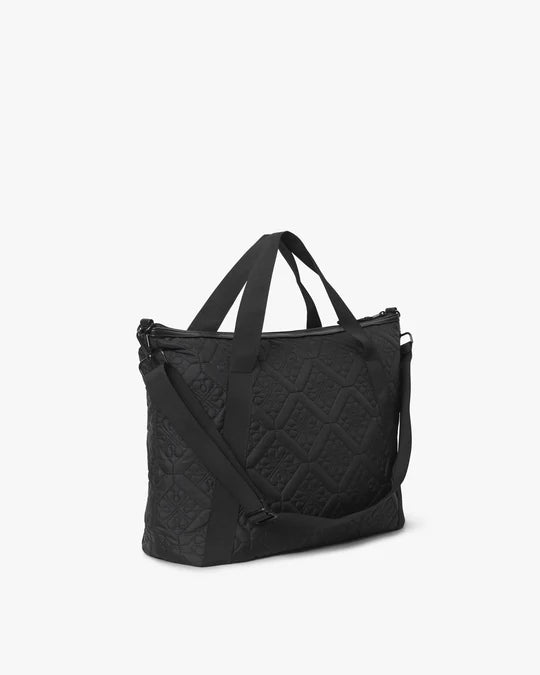 DAY ET Floral Quilt Crossbody L Shoppingväska - Svart - Travels And Bags