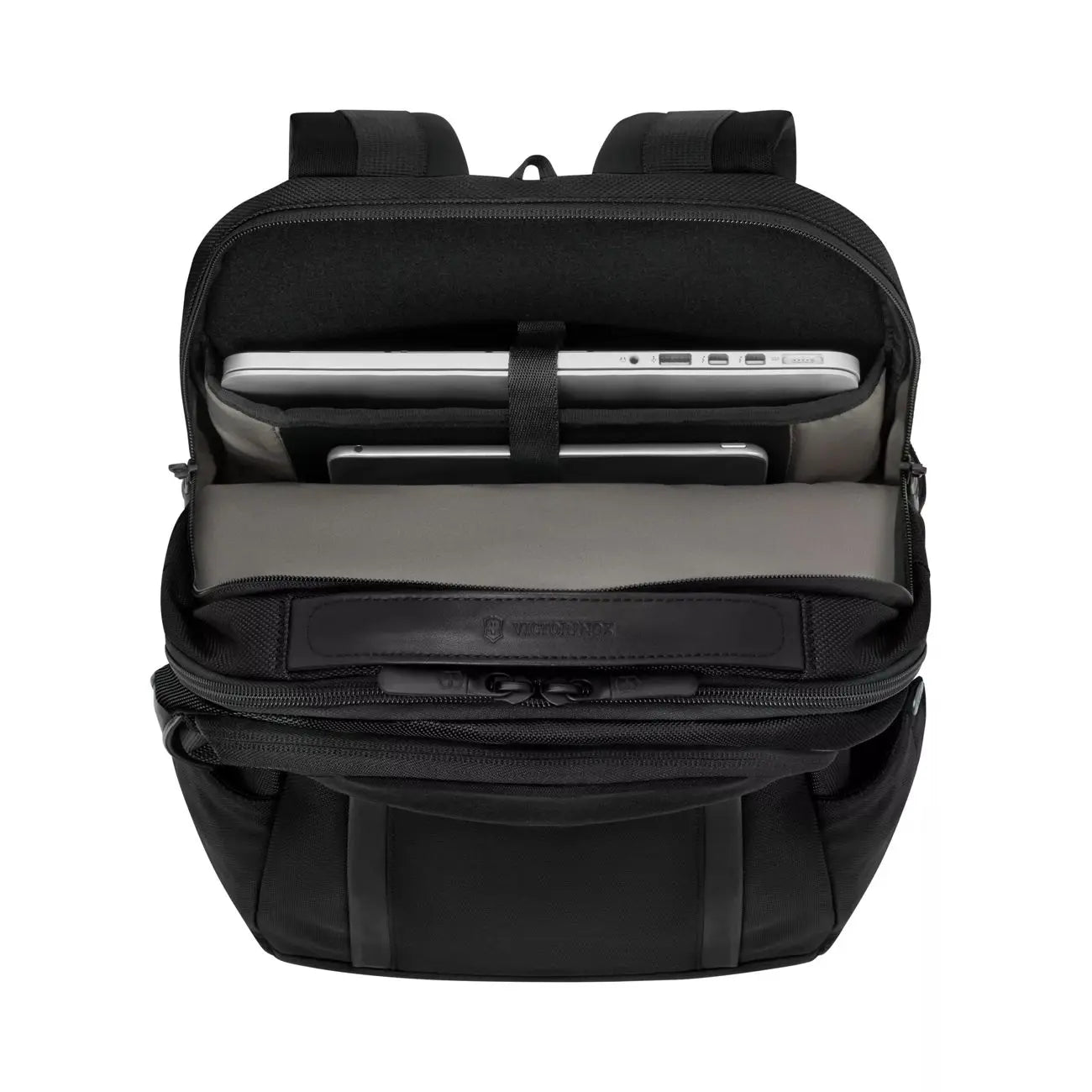 Victorinox Altmont Professional Deluxe Travel Datorryggsäck - Travels And Bags