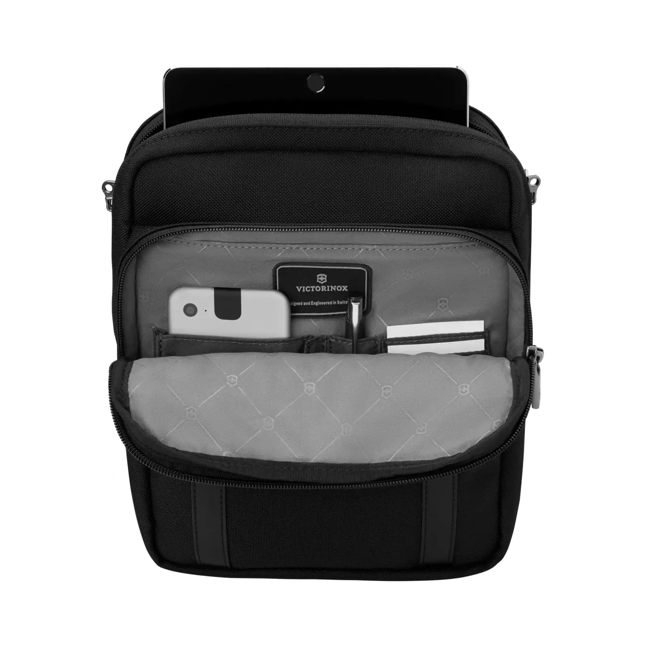 Victorinox Werks Professional CORDURA® Crossbodyväska - Travels And Bags
