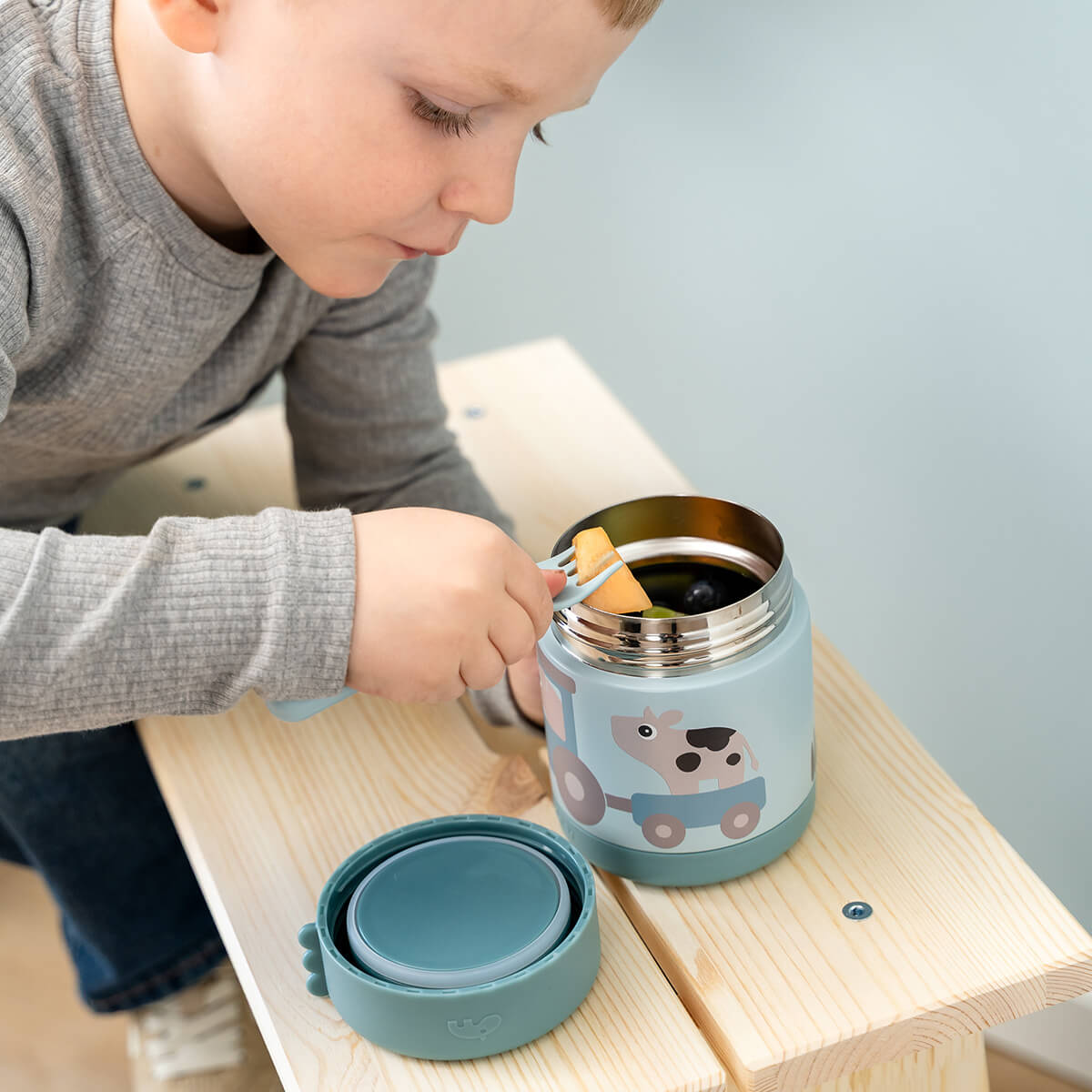 Done by Deer Insulated food jar Tiny farm Blå - 300 ml