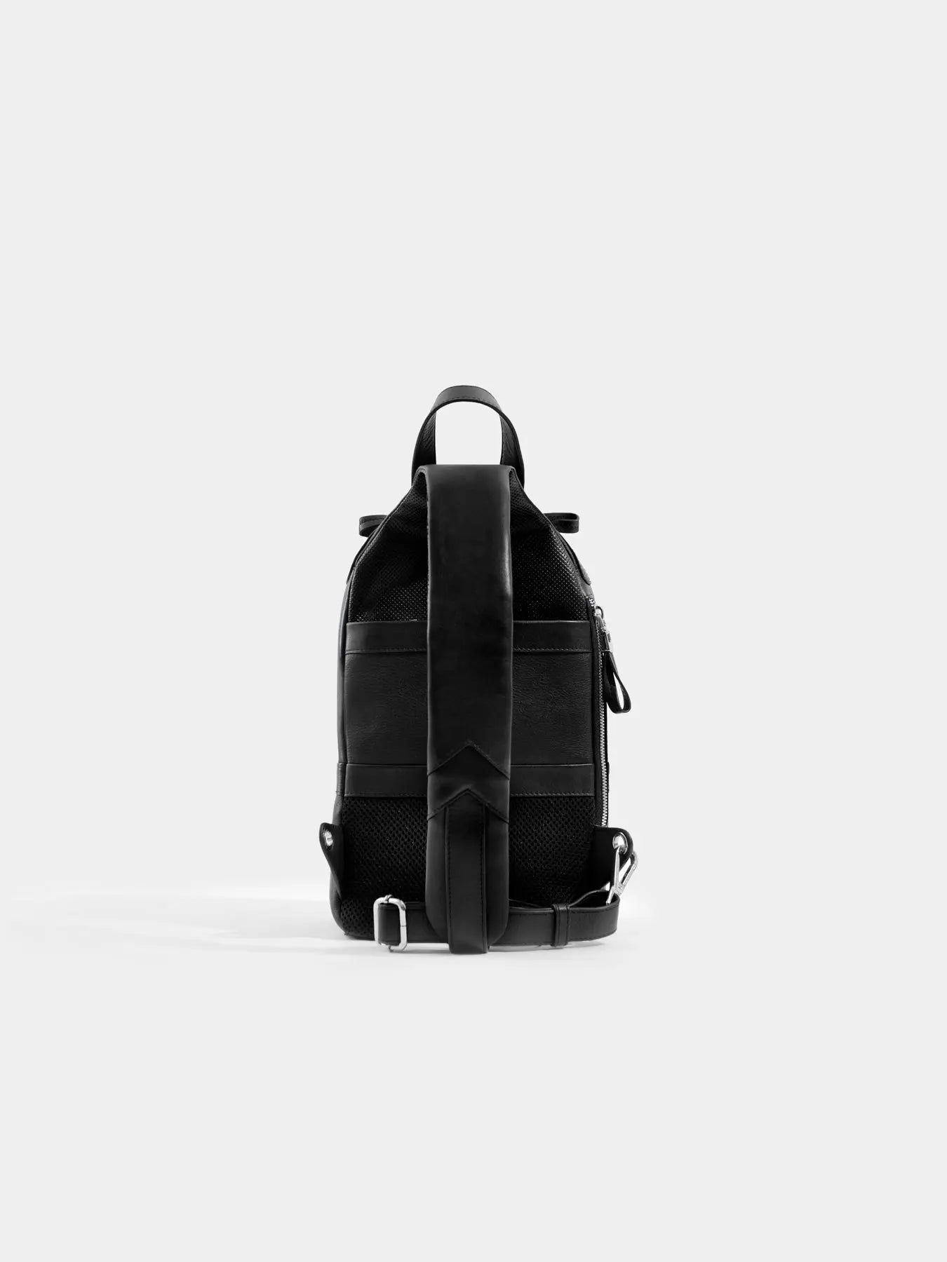 Vocier Vantage black leather Sling Bag Back view