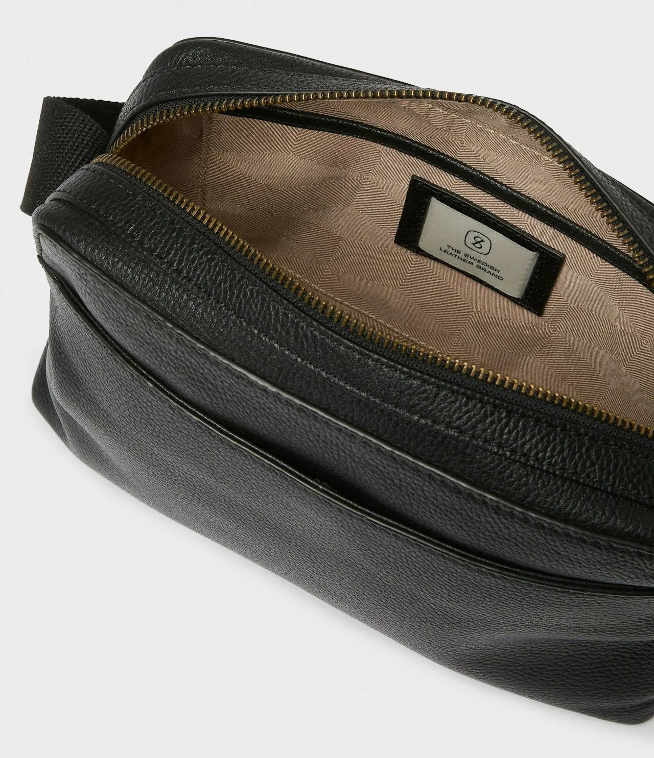 Saddler Boren Messengerväska - Travels And Bags