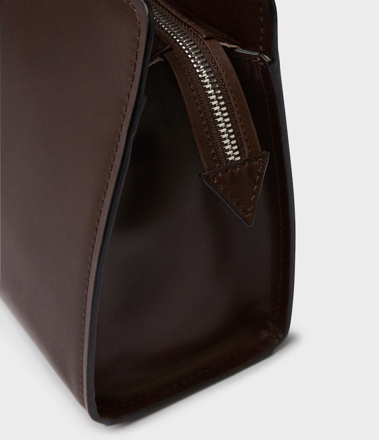 Saddler Luna Toteväska - Mörkbrun