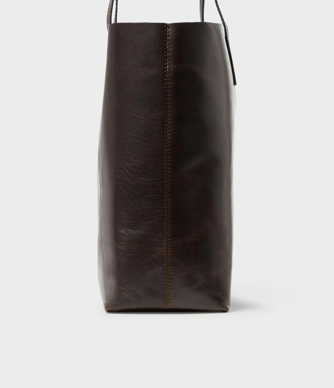 Saddler Sanna Toteväska - Mörkbrun