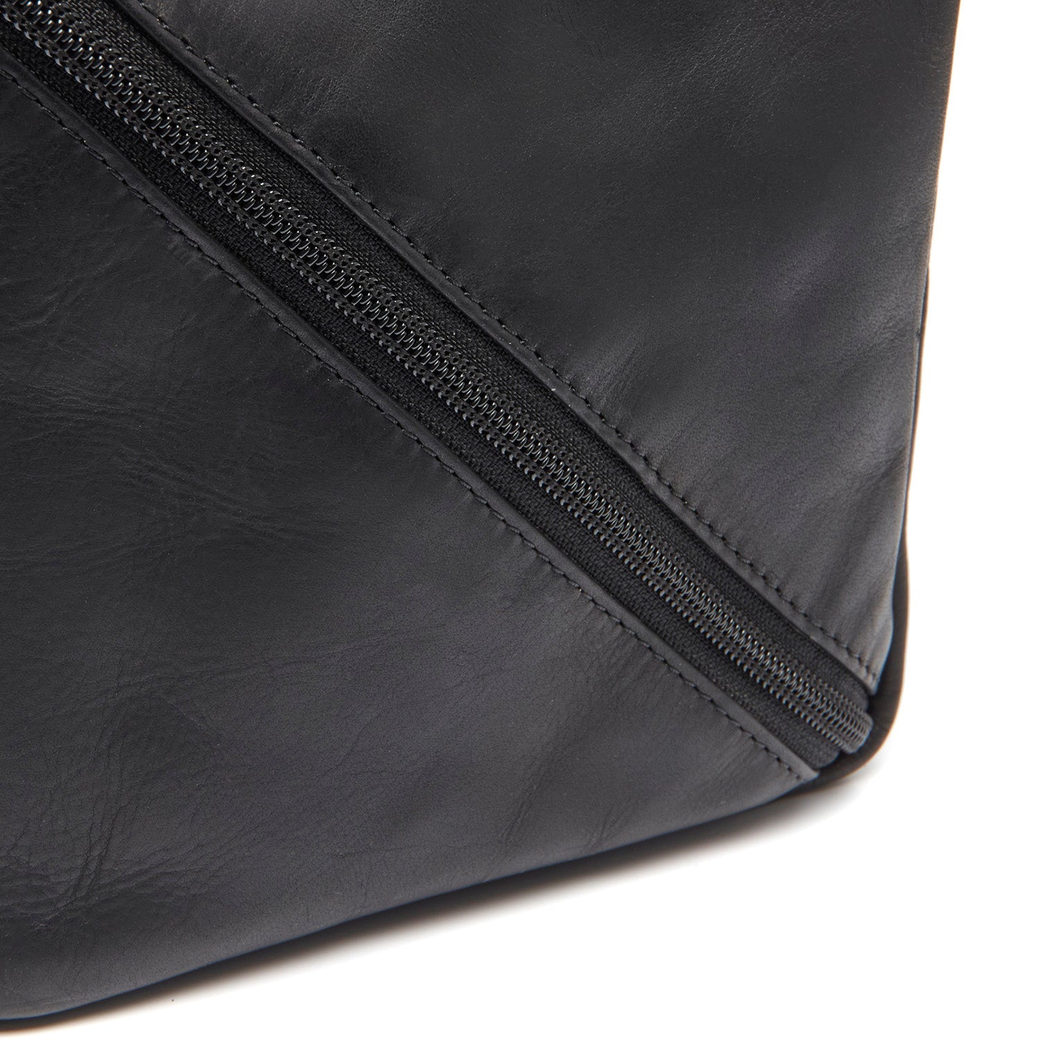 The Chesterfield Brand Trevia Necessär