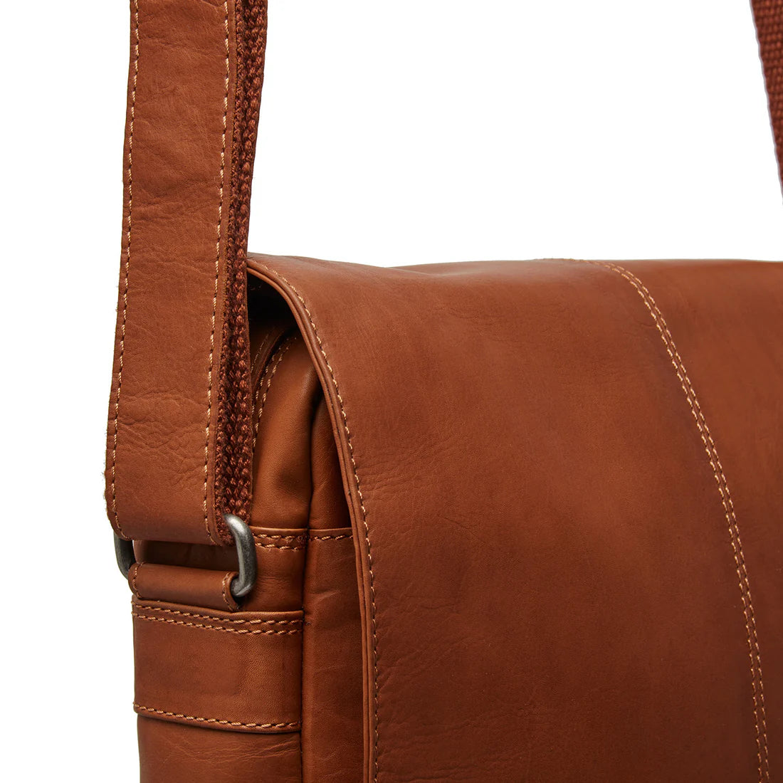 The Chesterfield Brand Raphael Axelremsväska - Cognac - Travels And Bags