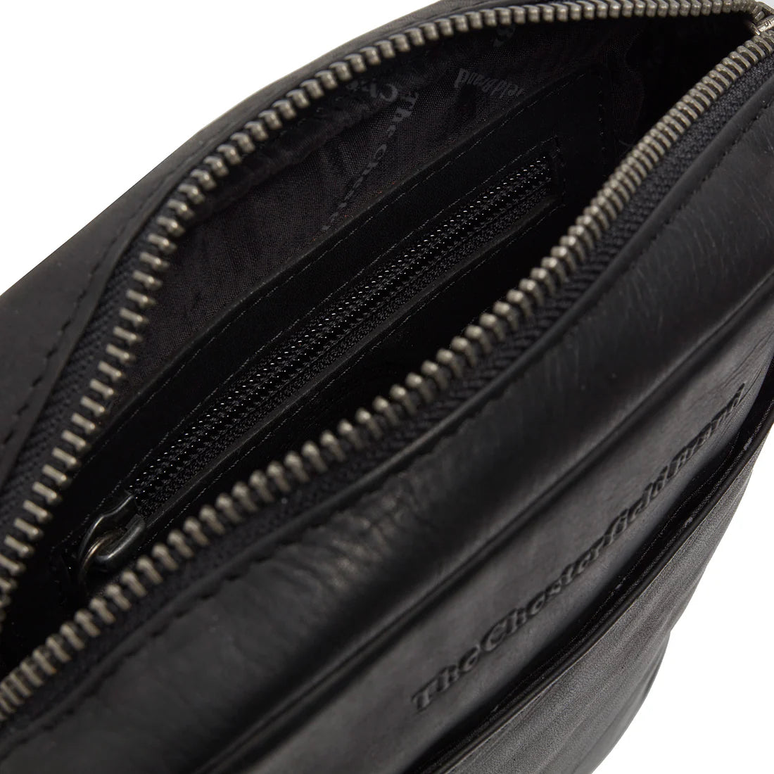 The Chesterfield Brand Saba Crossbodyväska - Svart - Travels And Bags