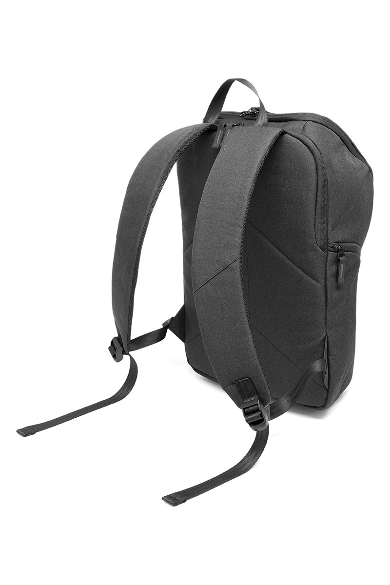 Epic Essentials Proton Evo Datorryggsäck M - Svart - Travels And Bags