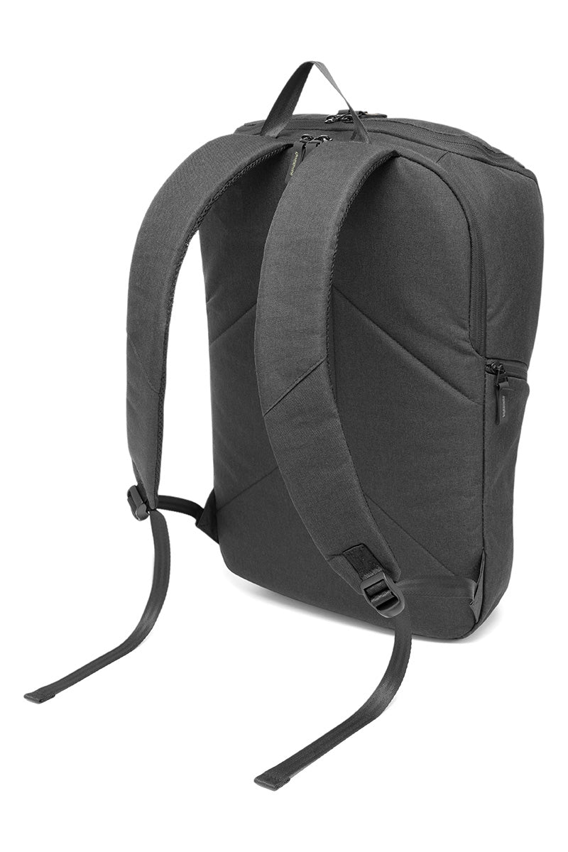 Epic Essentials Proton Evo Datorryggsäck L - Svart - Travels And Bags