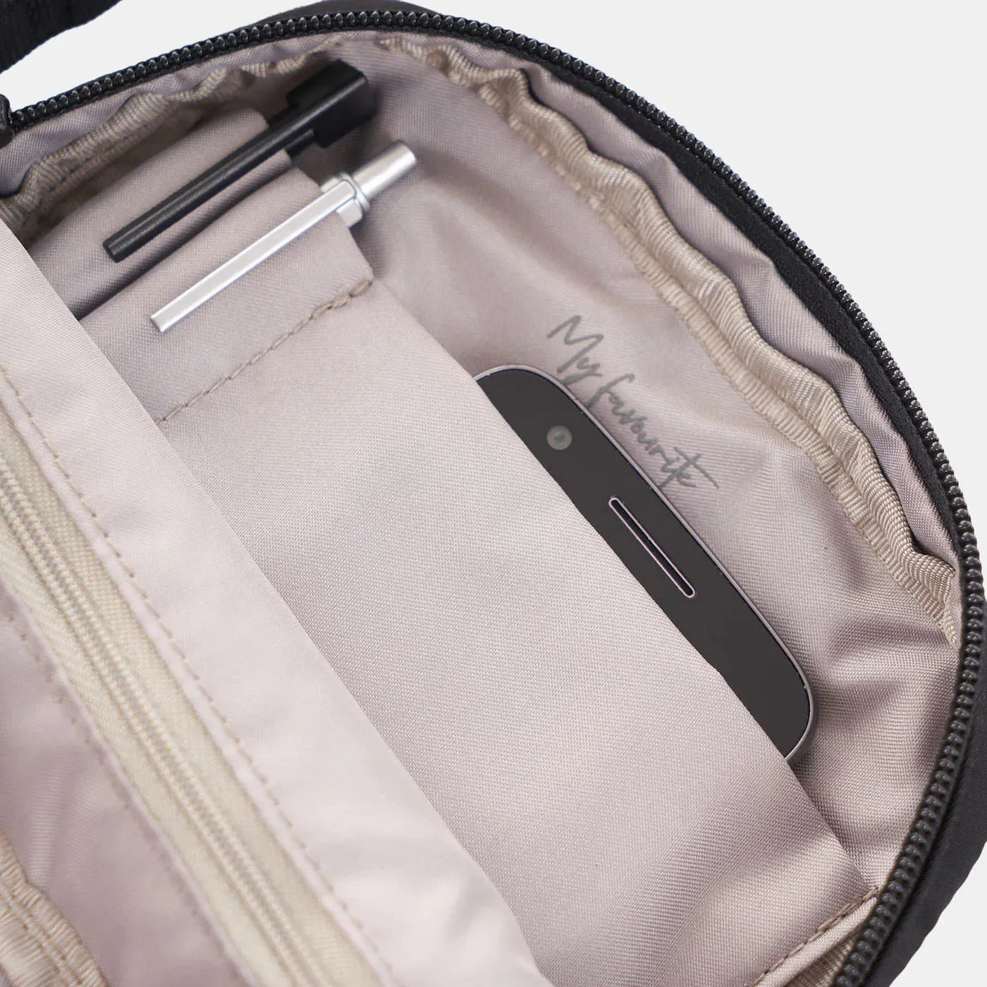 Hedgren Rush Crossbodyväska - Svart