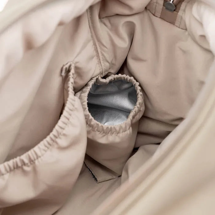 Done By Deer Quiltad Skötväska - Sand