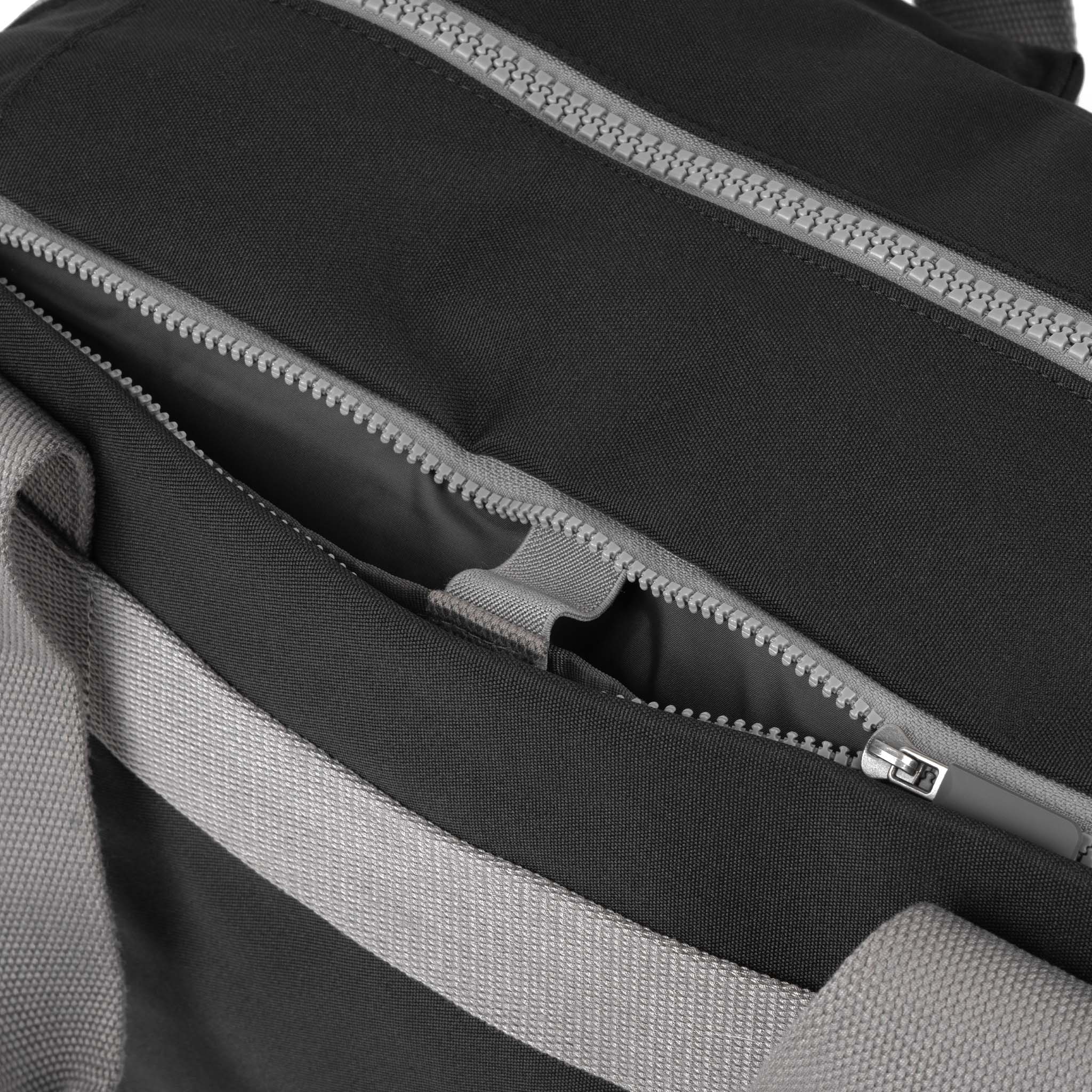 Roka London Gatwick Weekendbag 33 l