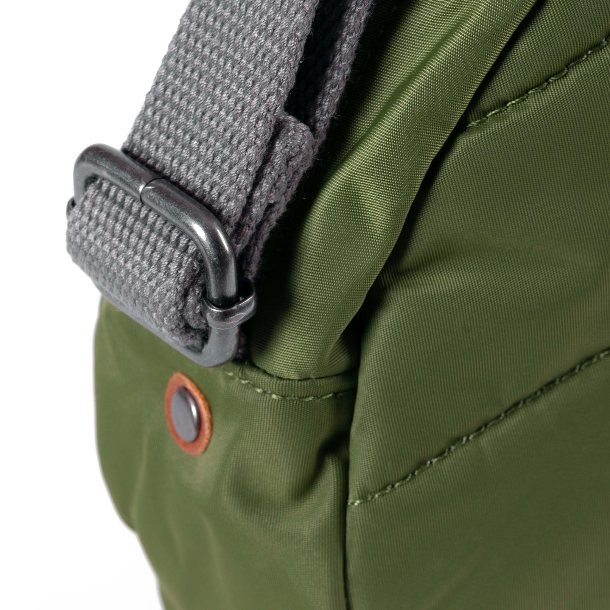 Roka London Paddington B Crossbodyväska